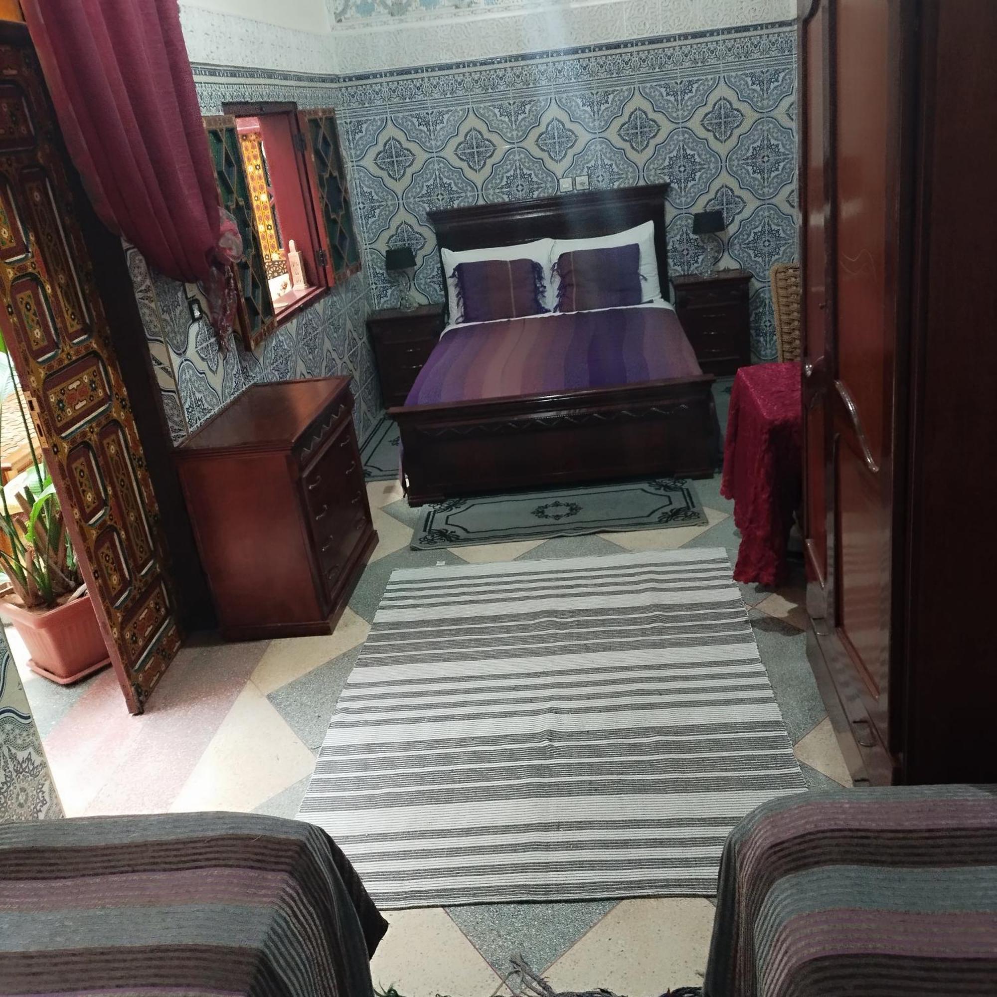 Ryad Bab Berdaine Meknès Rom bilde