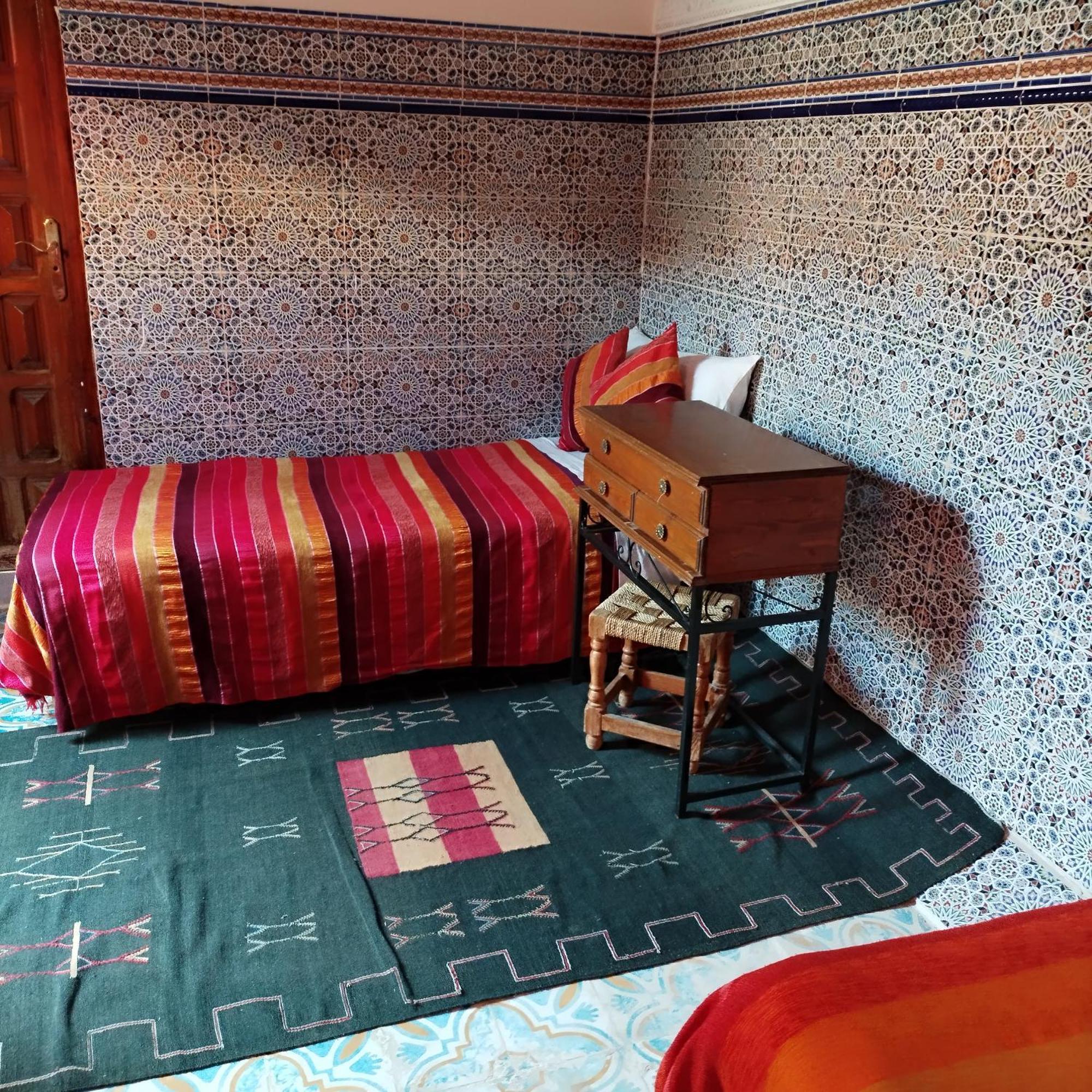 Ryad Bab Berdaine Meknès Rom bilde